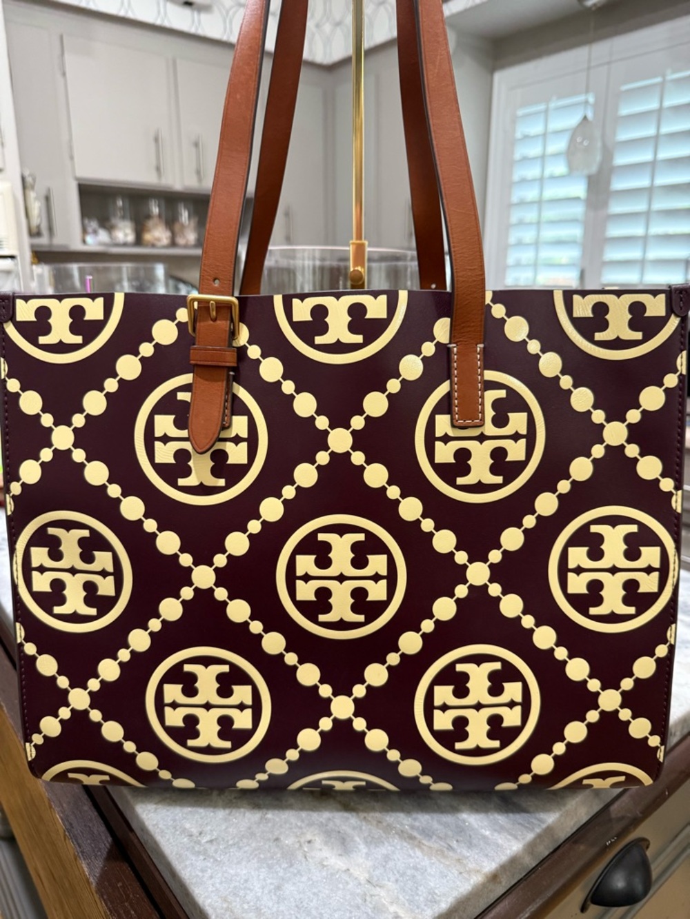 Tory Burch T-Monogram Contrast EmbossTote with Cream Logo Pattern Large. EUC